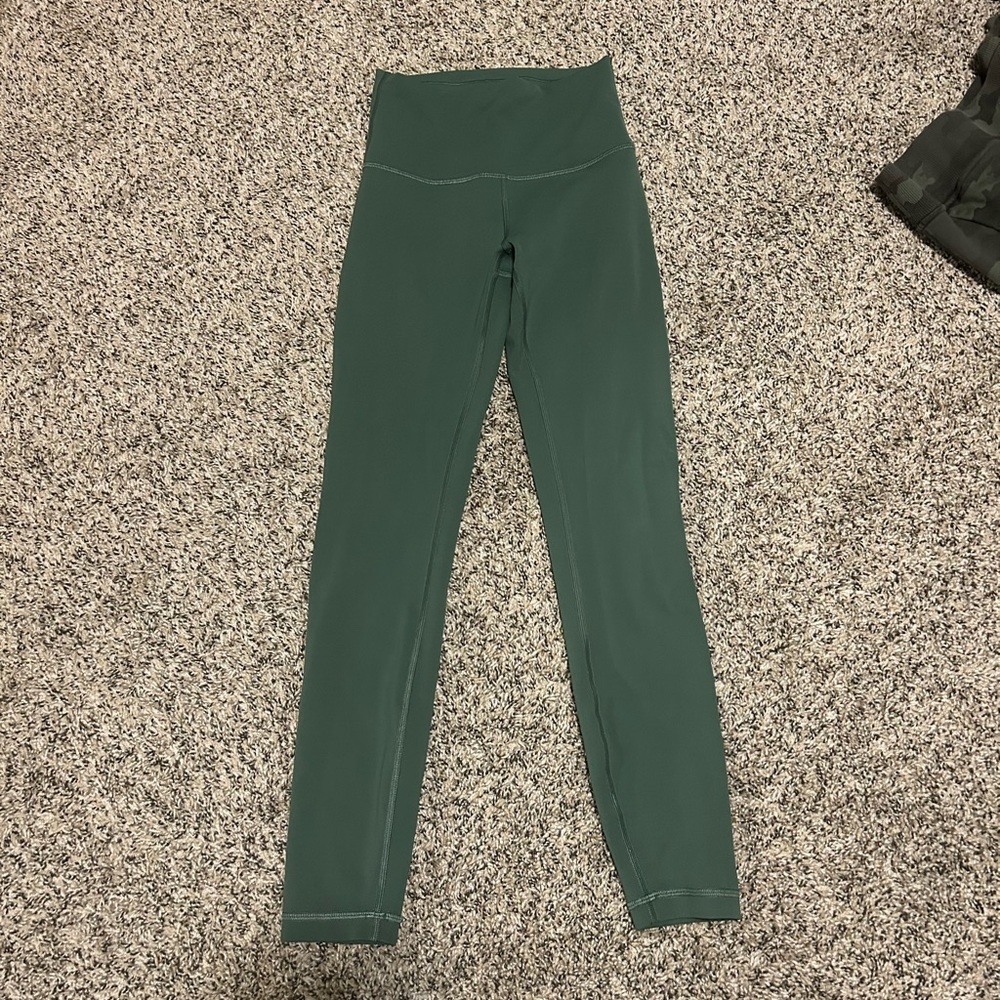 Lululemon Wunder Trains